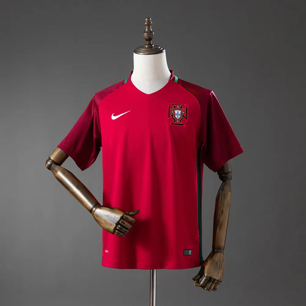 Camisola de Portugal 2018 - Retrô